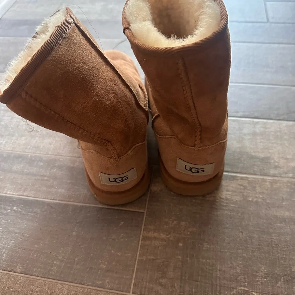 UGG Kids Chestnut Suede Shearling Boots